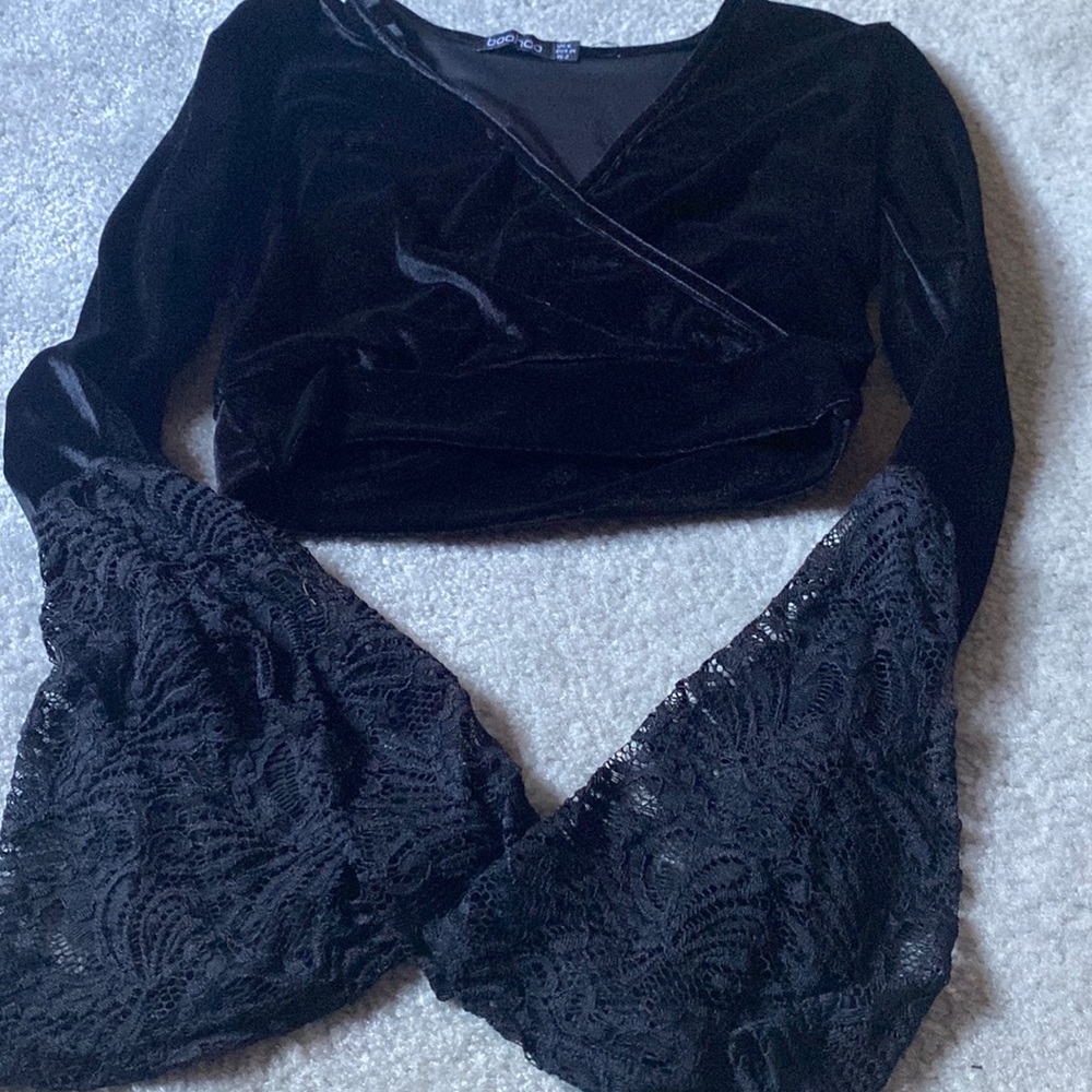 Boohoo Velvet Croptop